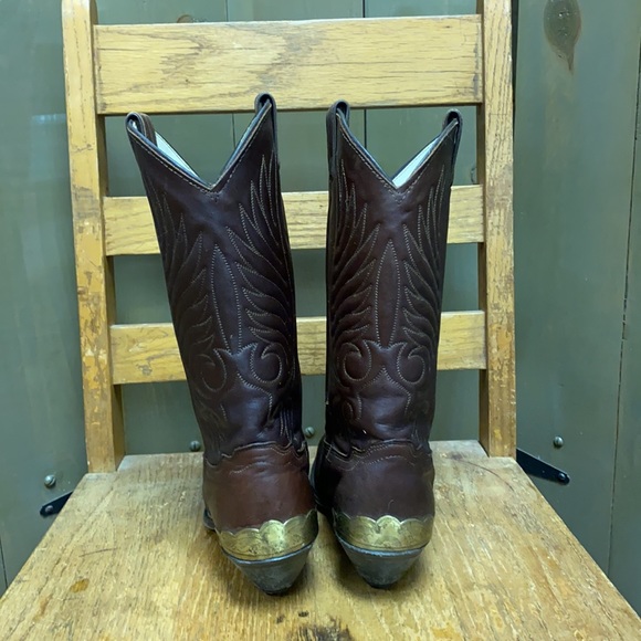 Boots. Decorative. Size 6 1/2 - Picture 6 of 10